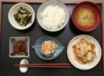 お食事
